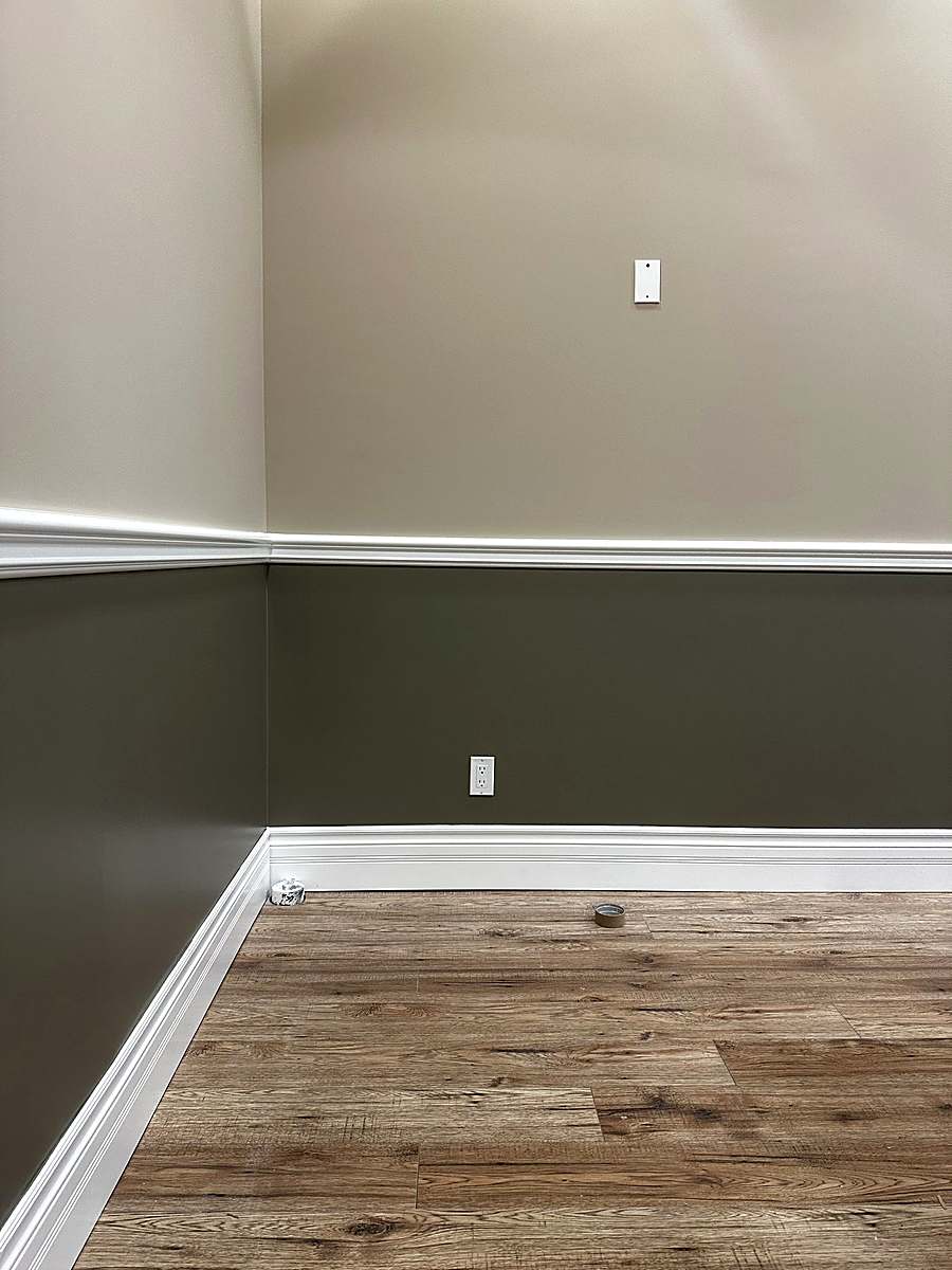Garage with epoxy floor coating